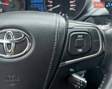 Серый Тойота Авенсис, объемом двигателя 2 л и пробегом 274 тыс. км за 12990 $, фото 17 на Automoto.ua