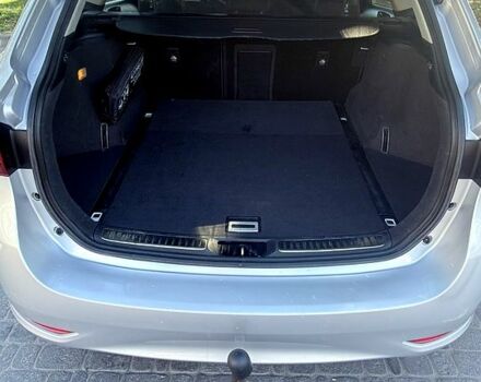 Серый Тойота Авенсис, объемом двигателя 2 л и пробегом 273 тыс. км за 13200 $, фото 7 на Automoto.ua