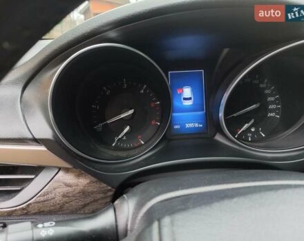 Сірий Тойота Авенсіс, об'ємом двигуна 2 л та пробігом 313 тис. км за 13200 $, фото 24 на Automoto.ua