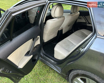 Серый Тойота Авенсис, объемом двигателя 2 л и пробегом 185 тыс. км за 11200 $, фото 19 на Automoto.ua