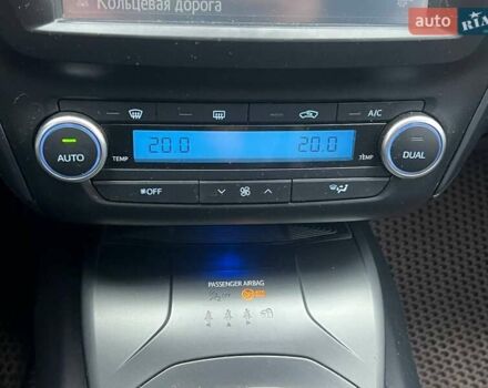 Серый Тойота Авенсис, объемом двигателя 2 л и пробегом 274 тыс. км за 13490 $, фото 18 на Automoto.ua