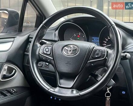 Серый Тойота Авенсис, объемом двигателя 2 л и пробегом 274 тыс. км за 12990 $, фото 13 на Automoto.ua