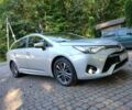 Серый Тойота Авенсис, объемом двигателя 1.6 л и пробегом 240 тыс. км за 13500 $, фото 1 на Automoto.ua