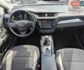Серый Тойота Авенсис, объемом двигателя 2 л и пробегом 241 тыс. км за 13950 $, фото 43 на Automoto.ua