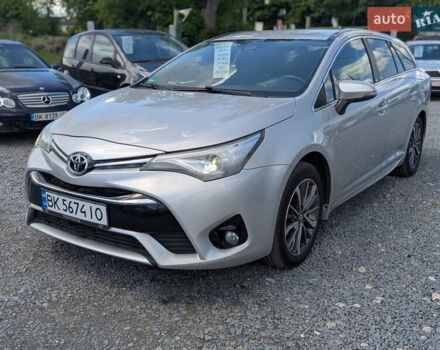 Серый Тойота Авенсис, объемом двигателя 2 л и пробегом 241 тыс. км за 13950 $, фото 1 на Automoto.ua