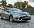 Сірий Тойота Авенсіс, об'ємом двигуна 1.8 л та пробігом 265 тис. км за 12499 $, фото 1 на Automoto.ua