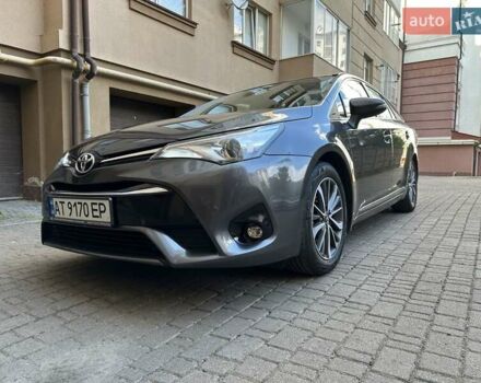 Серый Тойота Авенсис, объемом двигателя 2 л и пробегом 255 тыс. км за 16300 $, фото 19 на Automoto.ua