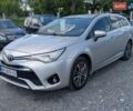 Серый Тойота Авенсис, объемом двигателя 2 л и пробегом 241 тыс. км за 13950 $, фото 3 на Automoto.ua