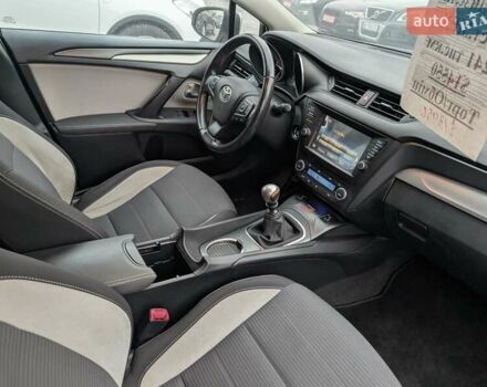 Серый Тойота Авенсис, объемом двигателя 2 л и пробегом 241 тыс. км за 13750 $, фото 43 на Automoto.ua