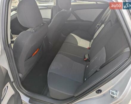 Серый Тойота Авенсис, объемом двигателя 2 л и пробегом 241 тыс. км за 13950 $, фото 36 на Automoto.ua