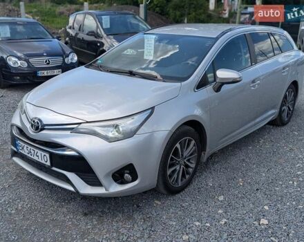 Серый Тойота Авенсис, объемом двигателя 2 л и пробегом 241 тыс. км за 13950 $, фото 4 на Automoto.ua