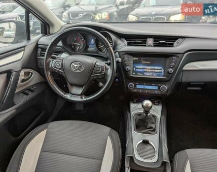 Серый Тойота Авенсис, объемом двигателя 2 л и пробегом 241 тыс. км за 13750 $, фото 41 на Automoto.ua