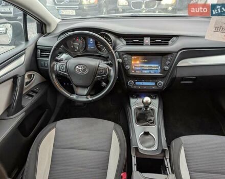 Серый Тойота Авенсис, объемом двигателя 2 л и пробегом 241 тыс. км за 13750 $, фото 40 на Automoto.ua