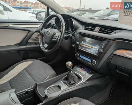 Серый Тойота Авенсис, объемом двигателя 2 л и пробегом 241 тыс. км за 13750 $, фото 44 на Automoto.ua