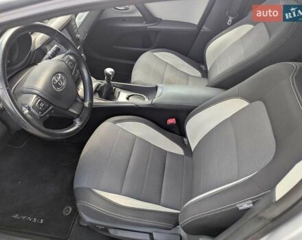 Серый Тойота Авенсис, объемом двигателя 2 л и пробегом 241 тыс. км за 13950 $, фото 31 на Automoto.ua