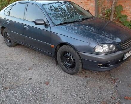 Серый Тойота Авенсис, объемом двигателя 1.6 л и пробегом 210 тыс. км за 2800 $, фото 5 на Automoto.ua