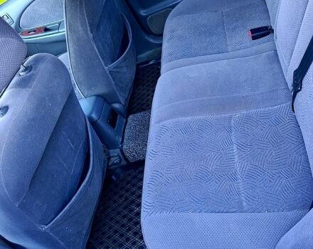 Сірий Тойота Авенсіс, об'ємом двигуна 1.6 л та пробігом 311 тис. км за 2700 $, фото 7 на Automoto.ua