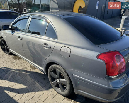 Сірий Тойота Авенсіс, об'ємом двигуна 1.8 л та пробігом 275 тис. км за 4300 $, фото 3 на Automoto.ua