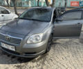 Сірий Тойота Авенсіс, об'ємом двигуна 1.8 л та пробігом 275 тис. км за 4300 $, фото 11 на Automoto.ua