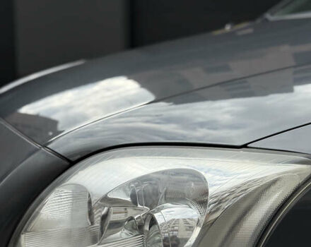 Сірий Тойота Авенсіс, об'ємом двигуна 1.79 л та пробігом 248 тис. км за 5650 $, фото 6 на Automoto.ua