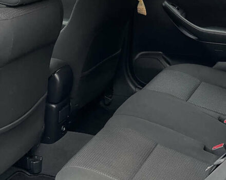 Сірий Тойота Авенсіс, об'ємом двигуна 1.79 л та пробігом 248 тис. км за 5650 $, фото 26 на Automoto.ua