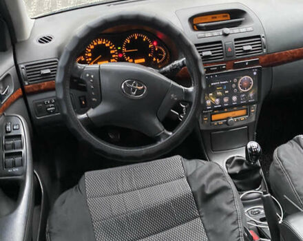 Серый Тойота Авенсис, объемом двигателя 1.99 л и пробегом 236 тыс. км за 5300 $, фото 10 на Automoto.ua