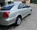 Серый Тойота Авенсис, объемом двигателя 2 л и пробегом 250 тыс. км за 4500 $, фото 1 на Automoto.ua