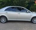 Серый Тойота Авенсис, объемом двигателя 2 л и пробегом 250 тыс. км за 5100 $, фото 4 на Automoto.ua