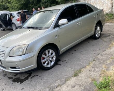 Серый Тойота Авенсис, объемом двигателя 2 л и пробегом 250 тыс. км за 4500 $, фото 3 на Automoto.ua