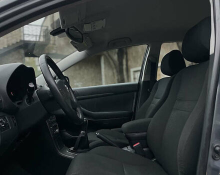 Сірий Тойота Авенсіс, об'ємом двигуна 1.79 л та пробігом 248 тис. км за 5650 $, фото 25 на Automoto.ua
