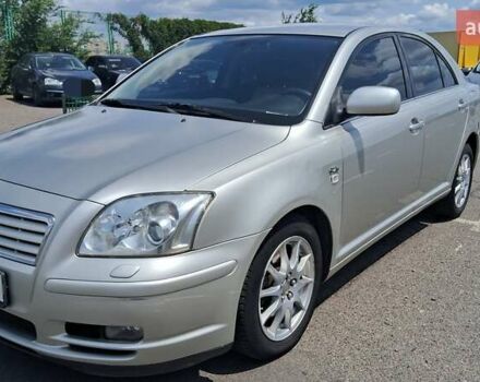 Серый Тойота Авенсис, объемом двигателя 2 л и пробегом 250 тыс. км за 5100 $, фото 5 на Automoto.ua