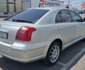 Серый Тойота Авенсис, объемом двигателя 2 л и пробегом 250 тыс. км за 5100 $, фото 2 на Automoto.ua