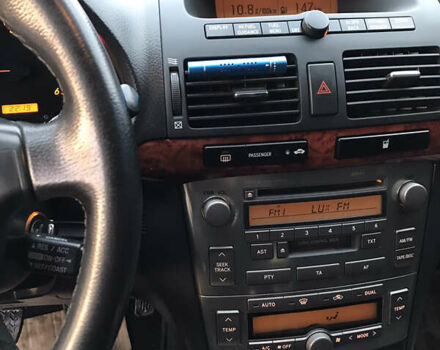 Серый Тойота Авенсис, объемом двигателя 2.23 л и пробегом 243 тыс. км за 4999 $, фото 18 на Automoto.ua