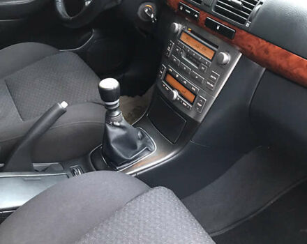 Серый Тойота Авенсис, объемом двигателя 2.23 л и пробегом 243 тыс. км за 4999 $, фото 14 на Automoto.ua
