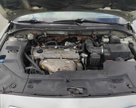 Сірий Тойота Авенсіс, об'ємом двигуна 2 л та пробігом 308 тис. км за 5700 $, фото 2 на Automoto.ua