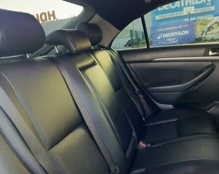 Сірий Тойота Авенсіс, об'ємом двигуна 2.23 л та пробігом 292 тис. км за 6100 $, фото 27 на Automoto.ua