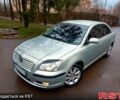 Серый Тойота Авенсис, объемом двигателя 2.2 л и пробегом 170 тыс. км за 5600 $, фото 3 на Automoto.ua