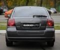 Сірий Тойота Авенсіс, об'ємом двигуна 1.8 л та пробігом 213 тис. км за 8000 $, фото 4 на Automoto.ua