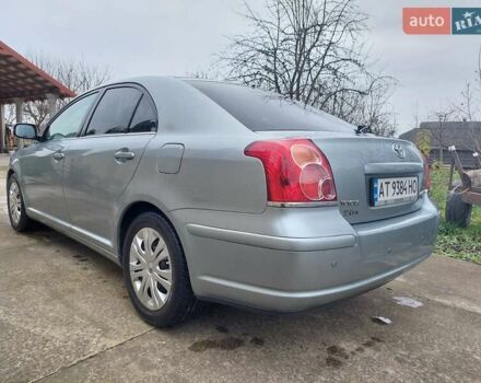 Сірий Тойота Авенсіс, об'ємом двигуна 2 л та пробігом 257 тис. км за 6500 $, фото 4 на Automoto.ua