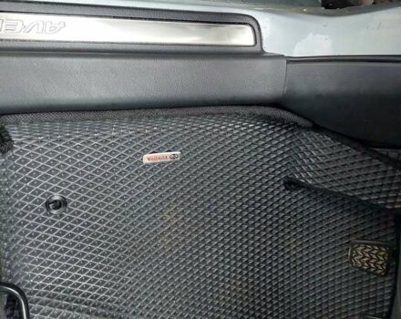Сірий Тойота Авенсіс, об'ємом двигуна 2 л та пробігом 257 тис. км за 6500 $, фото 8 на Automoto.ua