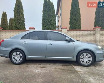 Сірий Тойота Авенсіс, об'ємом двигуна 2 л та пробігом 257 тис. км за 6500 $, фото 2 на Automoto.ua