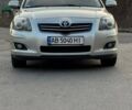 Серый Тойота Авенсис, объемом двигателя 2.23 л и пробегом 220 тыс. км за 8800 $, фото 1 на Automoto.ua