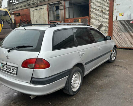 Сірий Тойота Авенсіс, об'ємом двигуна 1.8 л та пробігом 366 тис. км за 2000 $, фото 1 на Automoto.ua