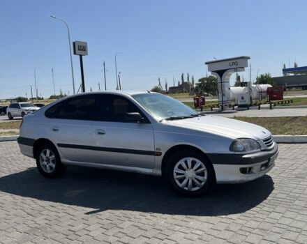 Серый Тойота Авенсис, объемом двигателя 0 л и пробегом 350 тыс. км за 1350 $, фото 1 на Automoto.ua