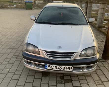 Серый Тойота Авенсис, объемом двигателя 1.6 л и пробегом 412 тыс. км за 2700 $, фото 1 на Automoto.ua