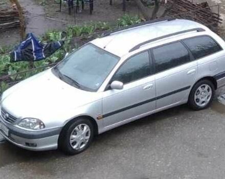 Сірий Тойота Авенсіс, об'ємом двигуна 1.6 л та пробігом 125 тис. км за 4000 $, фото 1 на Automoto.ua