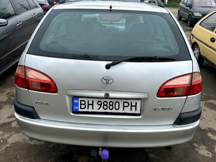 Сірий Тойота Авенсіс, об'ємом двигуна 1.8 л та пробігом 323 тис. км за 4500 $, фото 1 на Automoto.ua