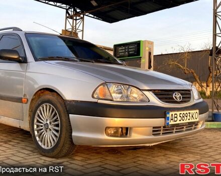 Серый Тойота Авенсис, объемом двигателя 2 л и пробегом 324 тыс. км за 3800 $, фото 1 на Automoto.ua