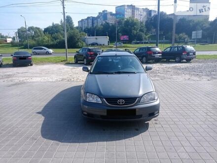 Сірий Тойота Авенсіс, об'ємом двигуна 2 л та пробігом 350 тис. км за 4000 $, фото 1 на Automoto.ua