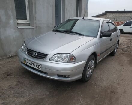 Сірий Тойота Авенсіс, об'ємом двигуна 2 л та пробігом 264 тис. км за 2750 $, фото 1 на Automoto.ua